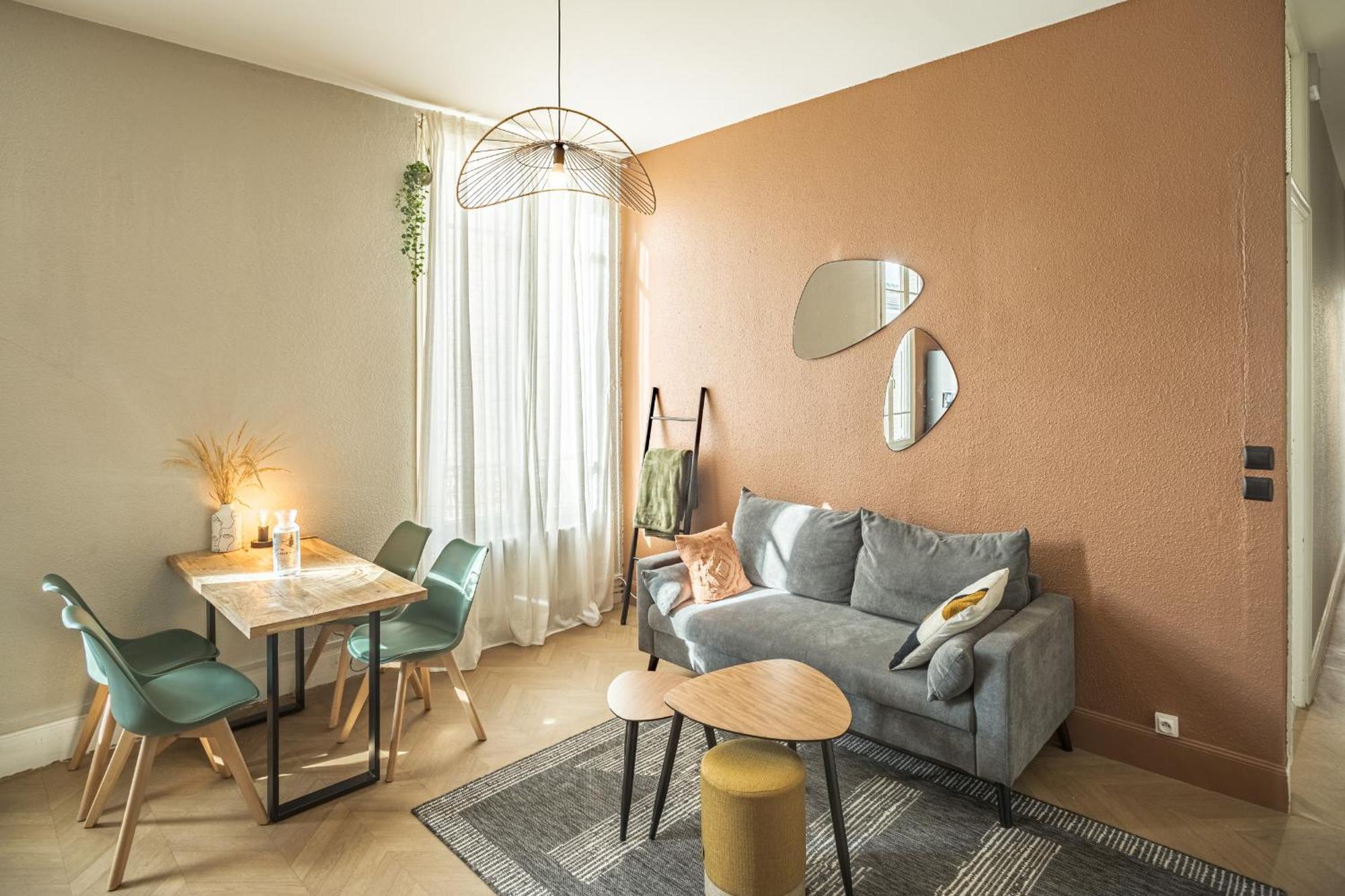 Zola Home - Votre Elegante Echappee Au Coeur De Троа Екстериор снимка